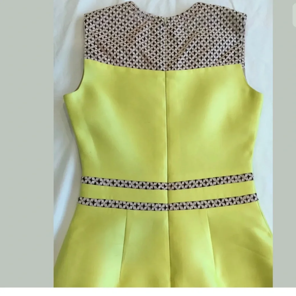 NEW***J. Mendel Dress US 4**$2700 - Picture 6 of 8